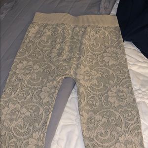 Tan floral patterned leggings!